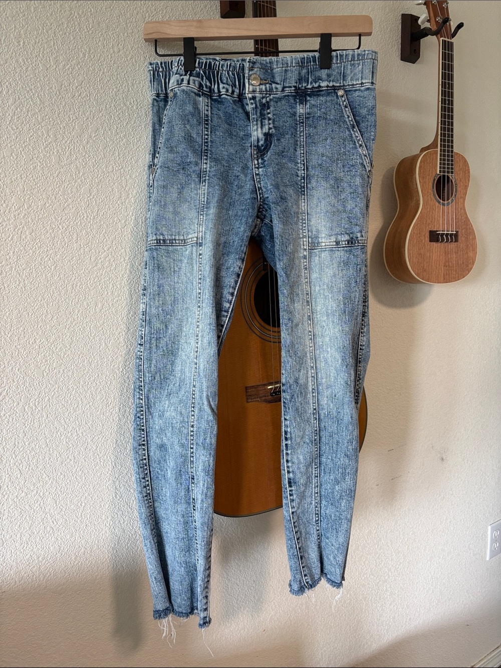 William Rast Light Blue Acid Wash Skinny Jeans